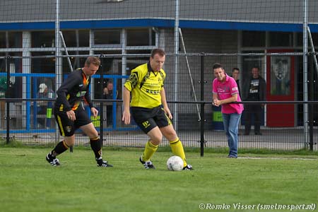 SmSp_2014_09_13_043071
