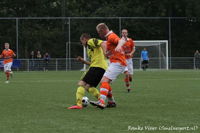 SmSp_2014_10_11_046825_1