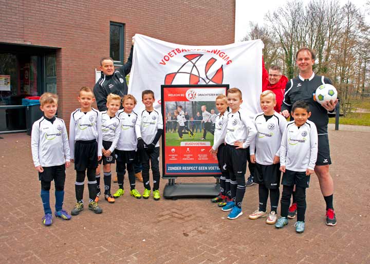 0320 onthulling bord 3 1