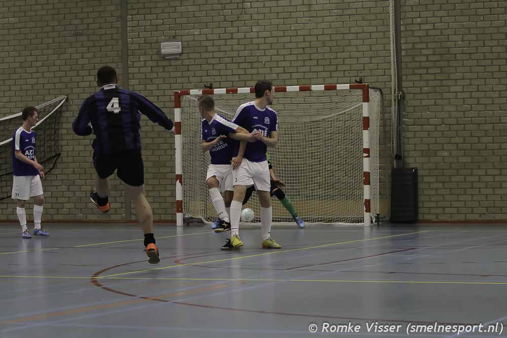 SmCup2015 1587