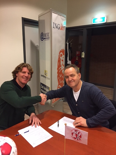 0104 tekenen hans van der ploeg
