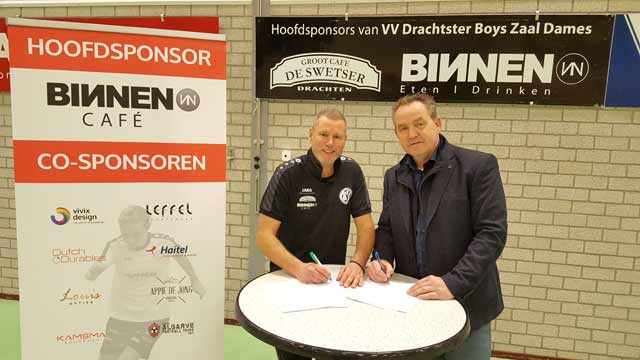 20170315 193042 tekenen SA Hoekstra Dr.Boys zaal VR2